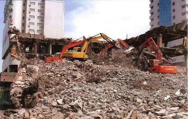 农村拆迁房屋赔偿新规定2022    养猪场被征收赔偿价格标准